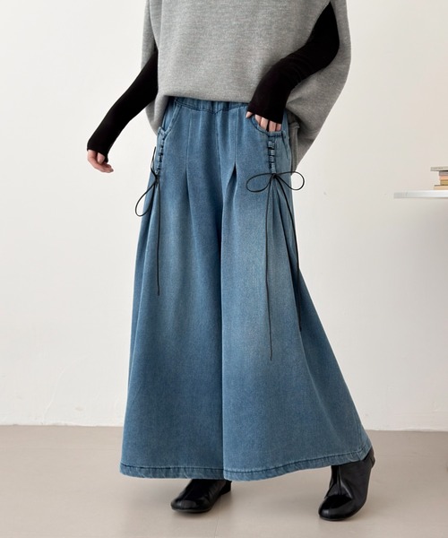 ABITOKYO（アビトーキョー）の「レースアップデニムワイドパンツ（デニムパンツ・レディース・ブラック/ブルー・FREE）」の3枚目の写真