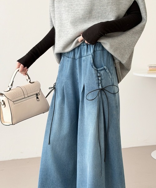 ABITOKYO（アビトーキョー）の「レースアップデニムワイドパンツ（デニムパンツ・レディース・ブラック/ブルー・FREE）」の12枚目の写真