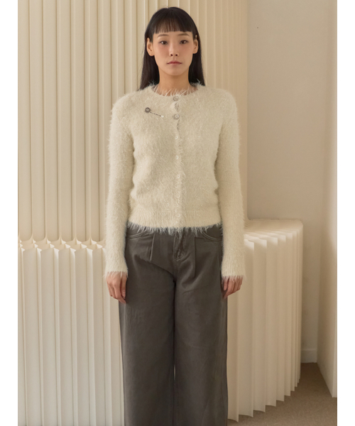 Sorry,Too Much Love(ソーリートゥーマッチラブ)の「Sweet Halo Metallic Knit Cardigan_Ivory(カーディガン/ボレロ・レディース・その他・FREE)」の3枚目の写真