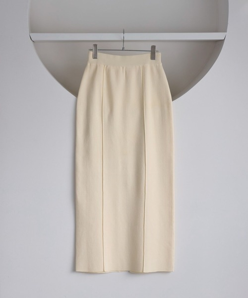 VIS（ビス）の「ピンタックデザインニットスカート（スカート・レディース・オフホワイト/ネイビー・FREE）」の3枚目の写真