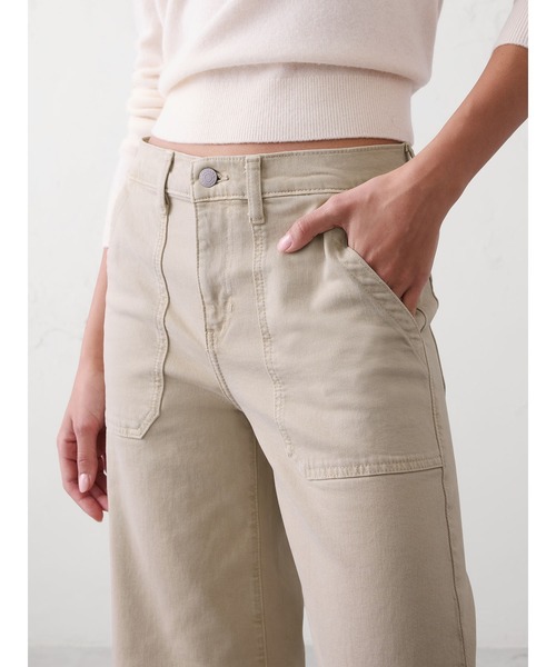BANANA REPUBLIC FACTORY STORE（バナナリパブリック ファクトリーストア）の「BANANA REPUBLIC FACTORY STORE　　ワイドレッグ ハイライズ ユーティリティ ジーンズ（デニムパンツ・レディース・ライトベージュ/グリーン/ブラウン・24/26/28/27/25）」の6枚目の写真