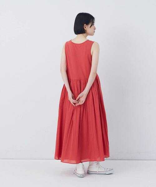 conges payes ADIEU TRISTESSE（コンジェ ペイエ アデュートリステス）の「2重布帛ノースリーブワンピース（ワンピース・レディース・ブラック/ブルー/レッド/グリーン・FREE）」の7枚目の写真