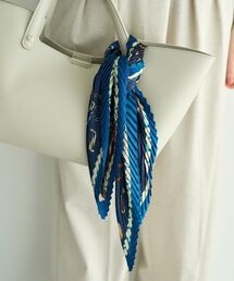 YECCA VECCA（イェッカヴェッカ）の「ビットプリントプリーツスカーフ（バンダナ/スカーフ）」