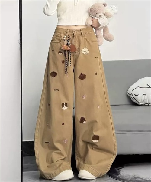Dream garden(ドリームガーデン)の「刺繍モチーフワイドデニムパンツ(デニムパンツ・レディース・カーキ・XL/S/M/L)」の2枚目の写真