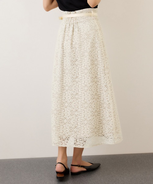 ROPE'（ロペ）の「ベルト付きセミフレアレーススカート/イージーケア（スカート・レディース・ブラック/オフホワイト・36/38）」の21枚目の写真