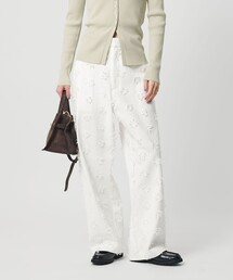BEAUTY&YOUTH UNITED ARROWS（ビューティーアンドユースユナイテッドアローズ）の「コットン エンブロイダリー パンツ（その他パンツ・レディース）」