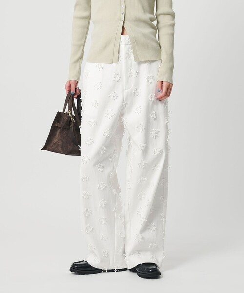 BEAUTY&YOUTH UNITED ARROWS（ビューティーアンドユースユナイテッドアローズ）の「コットン エンブロイダリー パンツ（その他パンツ・レディース・ホワイト/ブラック・S/M/XS）」の8枚目の写真