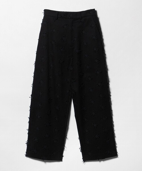 BEAUTY&YOUTH UNITED ARROWS（ビューティーアンドユースユナイテッドアローズ）の「コットン エンブロイダリー パンツ（その他パンツ・レディース・ホワイト/ブラック・S/M/XS）」の3枚目の写真
