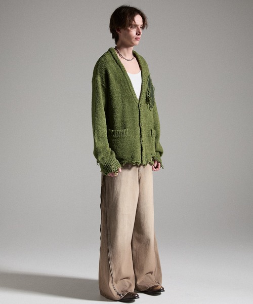 GRANCY（グランシー）の「【GRANCY】Damage Boucle Knit Cardigan / ダメージデザインブークレニットカーディガン（カーディガン/ボレロ・メンズ・ブラック/グレイッシュベージュ/カーキ・S/L/M）」の6枚目の写真