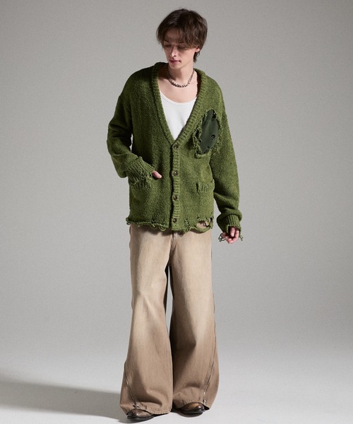 GRANCY（グランシー）の「【GRANCY】Damage Boucle Knit Cardigan / ダメージデザインブークレニットカーディガン（カーディガン/ボレロ・メンズ・ブラック/グレイッシュベージュ/カーキ・S/L/M）」の13枚目の写真