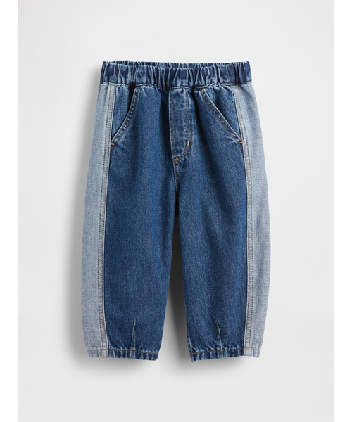 GAP(ギャップ)の「ツートーン プルオン バレルデニム (幼児・ベビー)(デニムパンツ・キッズ・ライトインディゴブルー・110cm/105cm/100cm/95cm/90cm/80cm/70cm)」の3枚目の写真