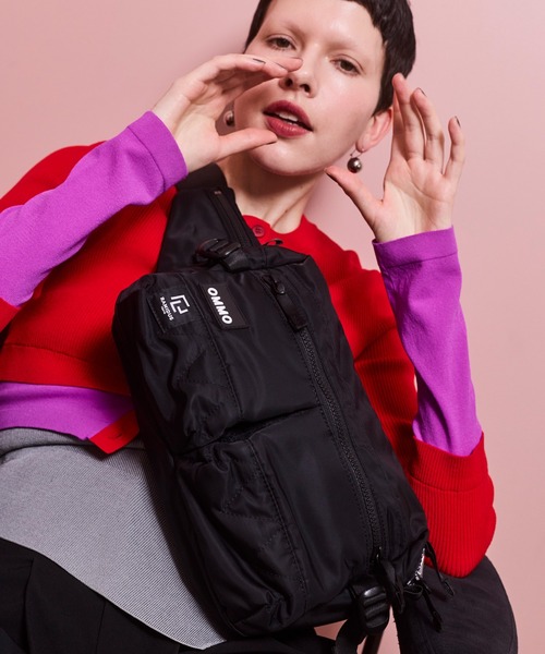 RAMIDUS（ラミダス）の「【RAMIDUS×OMMO】2WAY WAIST BAG（ボディバッグ/ウエストポーチ・レディース・ブラック/カーキ・F）」の13枚目の写真