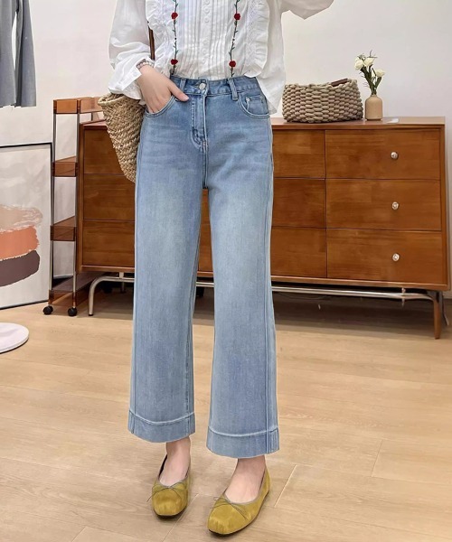 SallyLunn(サリーラン)の「ハイウエストセミワイドデニムパンツ(デニムパンツ・レディース・ブルー/ホワイト・LARGE/MEDIUM)」の7枚目の写真