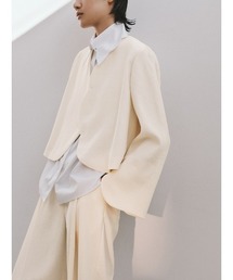 CIS.（シス）の「CIS. カーブショートジャケット ウォッシャブル ストレッチ ポリエステルカルゼ 無地（テーラードジャケット）」