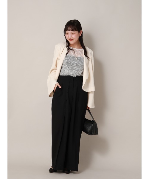 CIS.（シス）の「CIS. カーブショートジャケット ウォッシャブル ストレッチ ポリエステルカルゼ 無地（テーラードジャケット・レディース・ブラック/オフホワイト・36(7号)/38(9号)）」の19枚目の写真