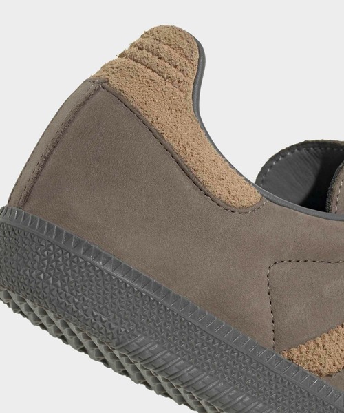 adidas(アディダス)の「サンバ OG / SAMBA OG / アディダスオリジナルス adidas Originals(スニーカー・メンズ・ブラウン/ブラック・23.0cm/23.5cm/25.0cm/25.5cm/28.5cm/29.0cm/24.0cm/24.5cm/26.0cm/26.5cm/27.0cm/27.5cm/28.0cm/22.0cm/22.5cm)」の16枚目の写真