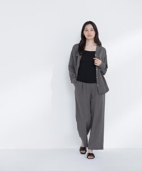 NATURAL BEAUTY BASIC(ナチュラルビューティーベーシック)の「◇ カップ付インナーシリーズ タンクトップ(タンクトップ・レディース・オフホワイト/ブラック・FREE)」の3枚目の写真