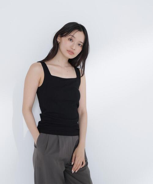 NATURAL BEAUTY BASIC(ナチュラルビューティーベーシック)の「◇ カップ付インナーシリーズ タンクトップ(タンクトップ・レディース・オフホワイト/ブラック・FREE)」の8枚目の写真
