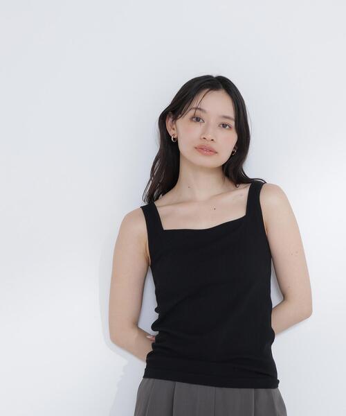 NATURAL BEAUTY BASIC(ナチュラルビューティーベーシック)の「◇ カップ付インナーシリーズ タンクトップ(タンクトップ・レディース・オフホワイト/ブラック・FREE)」の10枚目の写真