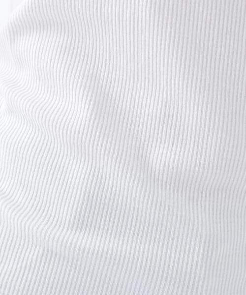 NATURAL BEAUTY BASIC（ナチュラルビューティーベーシック）の「◇ カップ付インナーシリーズ タンクトップ（タンクトップ・レディース・オフホワイト/ブラック・FREE）」の20枚目の写真