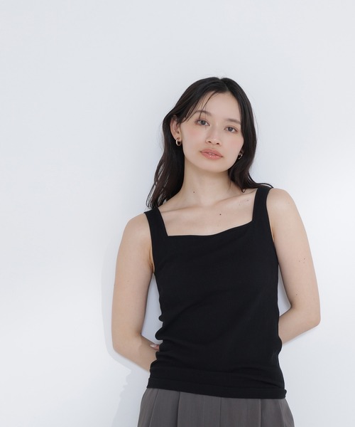 NATURAL BEAUTY BASIC（ナチュラルビューティーベーシック）の「◇ カップ付インナーシリーズ タンクトップ（タンクトップ・レディース・オフホワイト/ブラック・FREE）」の15枚目の写真