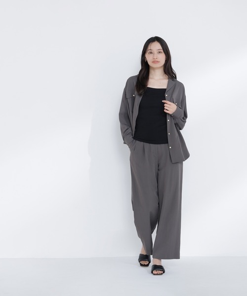 NATURAL BEAUTY BASIC（ナチュラルビューティーベーシック）の「◇ カップ付インナーシリーズ タンクトップ（タンクトップ・レディース・オフホワイト/ブラック・FREE）」の16枚目の写真