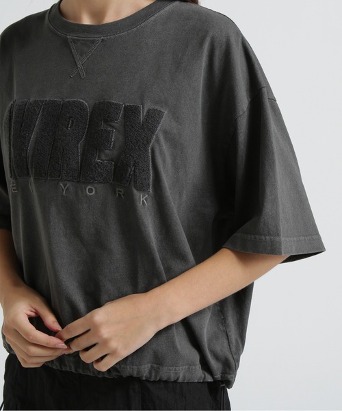 AVIREX(アヴィレックス)の「《直営店限定》FADE WASH SAGARA LOGO T-SHIRT(Tシャツ/カットソー・レディース・パープル/ライトグレー/オフホワイト/チャコールグレー・F)」の11枚目の写真