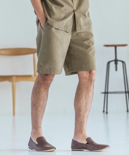 Magine（マージン）の「mp14825-Poly Peach Relax Fit Easy Short Pants ショートパンツ(MGN-261-003)（その他パンツ・メンズ・ベージュ/ブラック/ブルーグレー・48/46/44）」の4枚目の写真