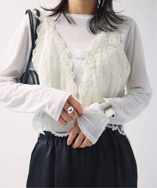 journal standard L'essage（ジャーナルスタンダードレサージュ）の「《追加》【MAURIZIO MYKONOS/マウリツィオ ミコノス】 TOP：ブラウス（シャツ/ブラウス・レディース・ブラック/ホワイト・MEDIUM）」の2枚目の写真