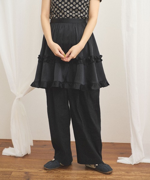 fig London(フィグロンドン)の「pure satin apron(スカート・レディース・ブラック/ホワイト・FREE)」の10枚目の写真