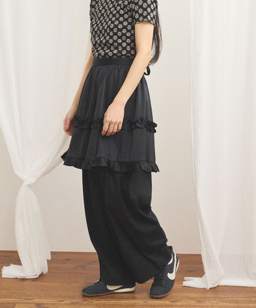 fig London(フィグロンドン)の「pure satin apron(スカート・レディース・ブラック/ホワイト・FREE)」の11枚目の写真