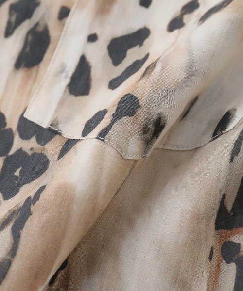 Couture d'adam（クチュールドアダム）の「COUTURE D'ADAM/クチュールドアダム Leopard Italian Print Open Coller Shirt（シャツ/ブラウス・レディース・ベージュ・38）」の10枚目の写真