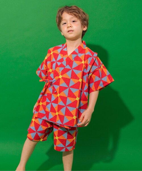 BREEZE(ブリーズ)の「すっぽり着られる BOYS甚平(浴衣・キッズ・ブラック/アイボリー/ブルー/オフホワイト/ブラウン/レッド/ネイビー/オレンジ・80/90/100/110/120/130/140)」の8枚目の写真