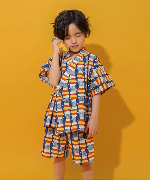 BREEZE(ブリーズ)の「すっぽり着られる BOYS甚平(浴衣・キッズ・ブラック/アイボリー/ブルー/オフホワイト/ブラウン/レッド/ネイビー/オレンジ・80/90/100/110/120/130/140)」の7枚目の写真