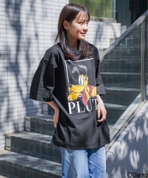 ATELANE（アテレーン）の「DISNEY / ディズニー / ミッキーマウス /アソート/ リラックスフィット プリント クルーネックTシャツ（Tシャツ/カットソー）」
