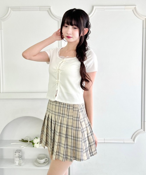 Loueme(ルエム)の「リボンレースレイヤードトップス(Tシャツ/カットソー・レディース・グレー/ブラック/ライトブルー/ホワイト/イエロー・FREE)」の12枚目の写真