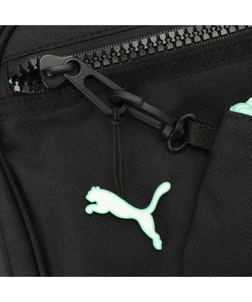 PUMA(プーマ)の「PUMA プーマ ユニセックス カレッジ ウォーター リペレント バックパック 29(バックパック/リュック・メンズ・ブラック・フリー)」の10枚目の写真