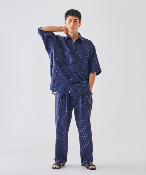 EDIFICE(エディフィス)の「サッカー プリント イージー パンツ(スラックス・メンズ・ネイビー/ブラウン・MEDIUM/LARGE)」の11枚目の写真