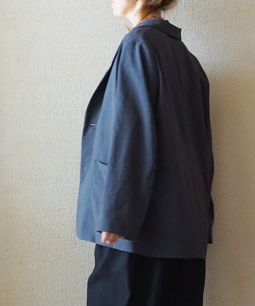 JOURNAL STANDARD LUXE(ジャーナルスタンダード ラックス)の「トロピカルジャケット(その他アウター・レディース・チャコールグレー/ブラック・FREE)」の7枚目の写真