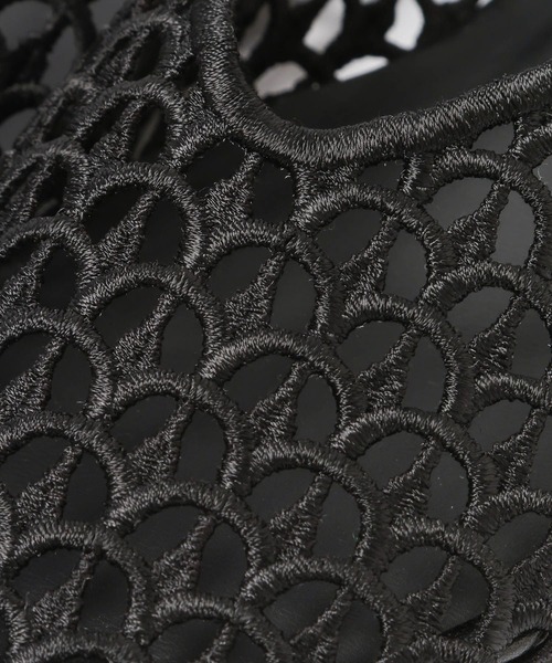 Andemiu（アンデミュウ）の「ラウンドメッシュフラットシューズ634249（その他シューズ・レディース・レッド/アイボリー/ブラック・MEDIUM/SMALL）」の18枚目の写真