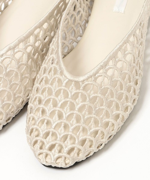 Andemiu（アンデミュウ）の「ラウンドメッシュフラットシューズ634249（その他シューズ・レディース・レッド/アイボリー/ブラック・MEDIUM/SMALL）」の19枚目の写真