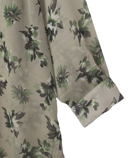 YECCA VECCA(イェッカヴェッカ)の「フラワー柄シアーロングシャツ(シャツ/ブラウス・レディース・ブラック/ライトカーキ・FREE)」の14枚目の写真