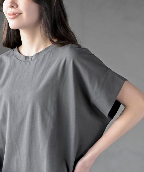rps（アールピーエス）の「フレンチスリーブワイドコットンＴ（Tシャツ/カットソー・レディース・ブラック/オフホワイト/チャコールグレー/ブルー・フリー）」の9枚目の写真