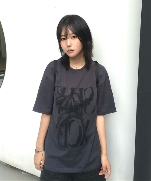 SLOWACID（スローアシッド）の「ラスティロゴ半袖Tシャツ[チャコール]（Tシャツ/カットソー・レディース・その他・LARGE/MEDIUM/SMALL/X-LARGE）」の12枚目の写真