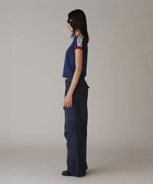 INSCRIRE(アンスクリア)の「Stripe Uniform T-Shirt(Tシャツ/カットソー・レディース・ライトブルー/ネイビー・MEDIUM)」の7枚目の写真