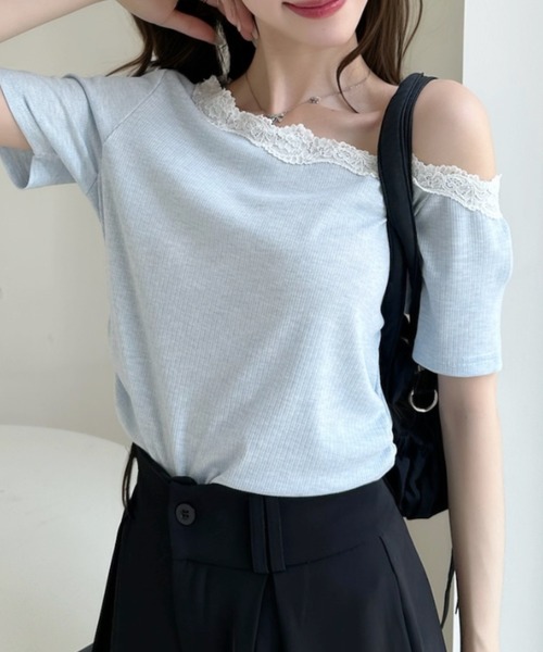 Ada.(エイダ)の「襟元フリル ボートネック サイドギャザー 半袖 カットソー(Tシャツ/カットソー・レディース・オートミール/グレー/ブルー・FREE)」の11枚目の写真