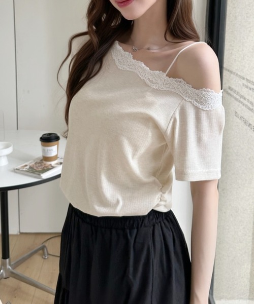 Ada.(エイダ)の「襟元フリル ボートネック サイドギャザー 半袖 カットソー(Tシャツ/カットソー・レディース・オートミール/グレー/ブルー・FREE)」の19枚目の写真