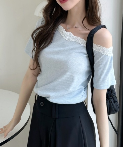 Ada.(エイダ)の「襟元フリル ボートネック サイドギャザー 半袖 カットソー(Tシャツ/カットソー・レディース・オートミール/グレー/ブルー・FREE)」の13枚目の写真