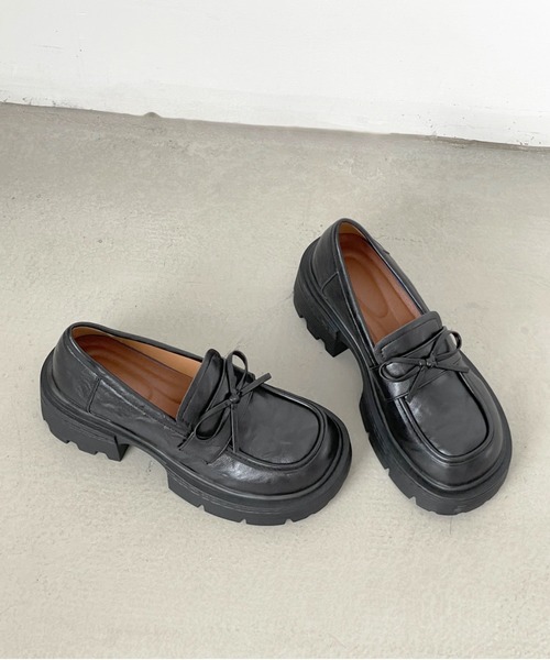 Shoes in Closet(シューズインクローゼット)の「+7.0㎝ 軽量 厚底 スクエアトゥ リボン ローファー 487(ローファー・レディース・ブラック/ダークブラウン・S/M/L/LL)」の10枚目の写真