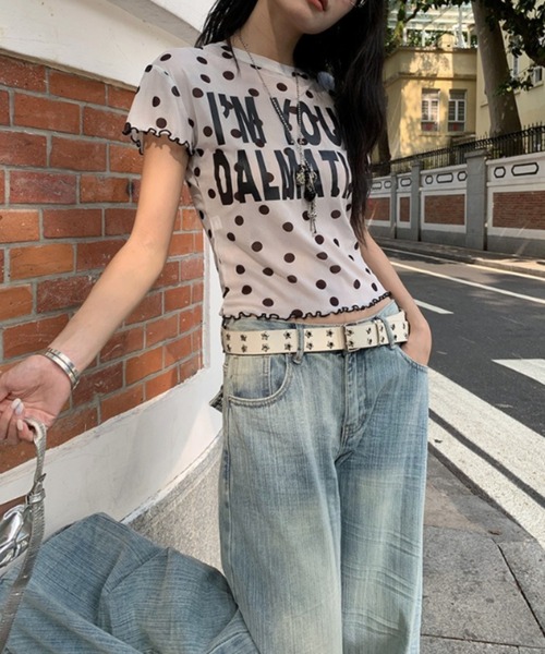 lilful(リルフル)の「【26年春夏新作】ドット柄 レタリングロゴ 半袖シアートップス(Tシャツ/カットソー・レディース・ブラック/ホワイト・F)」の8枚目の写真